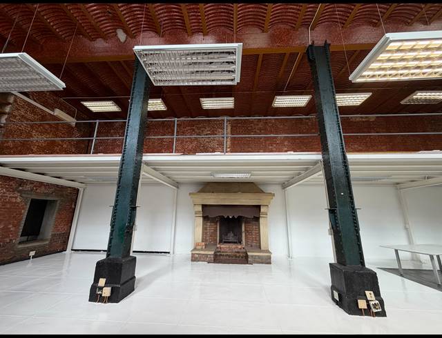 300M² BUILDING TO LET IN WOODSTOCK